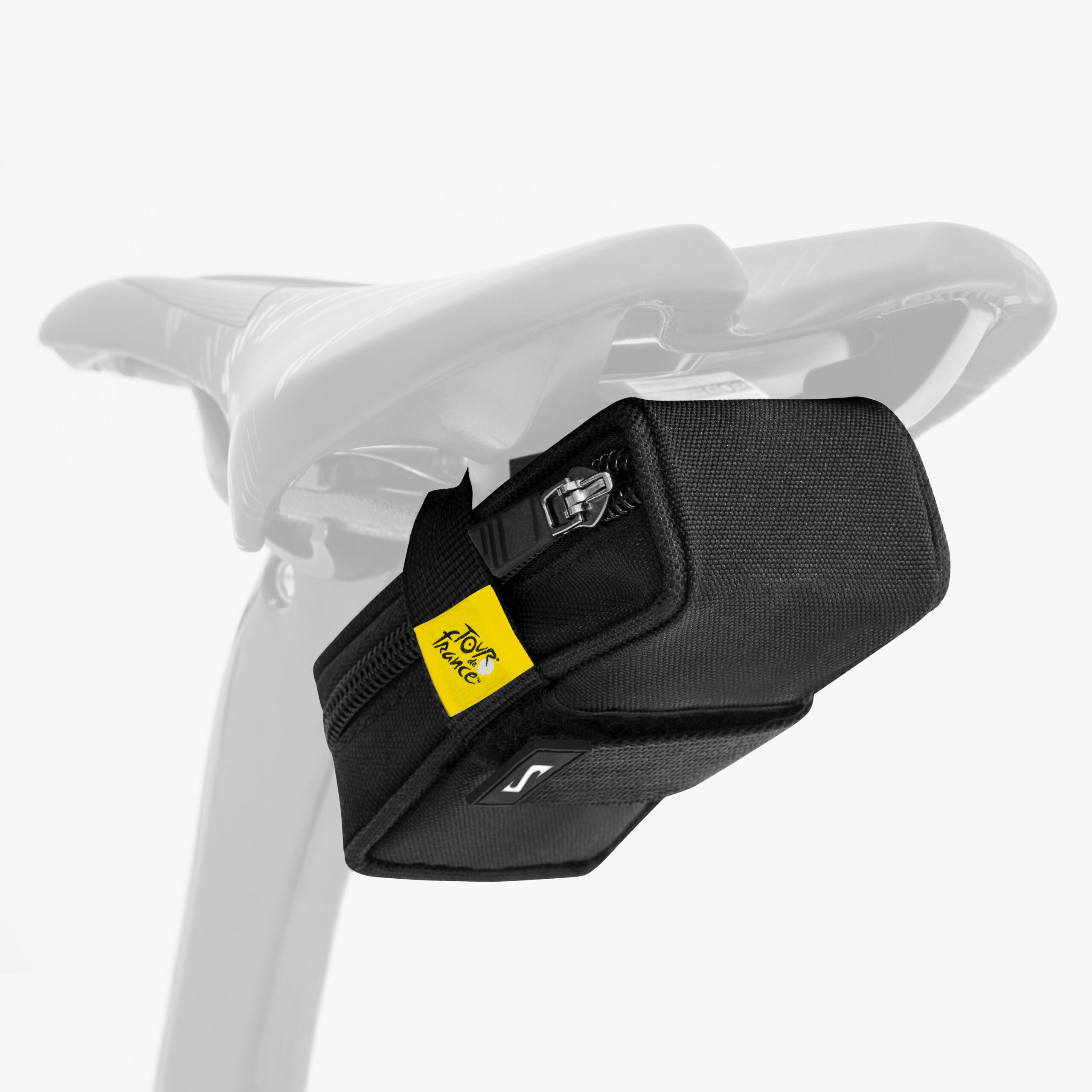 SB026010516-01-Elan-210-Saddlebag-Tour-de-France